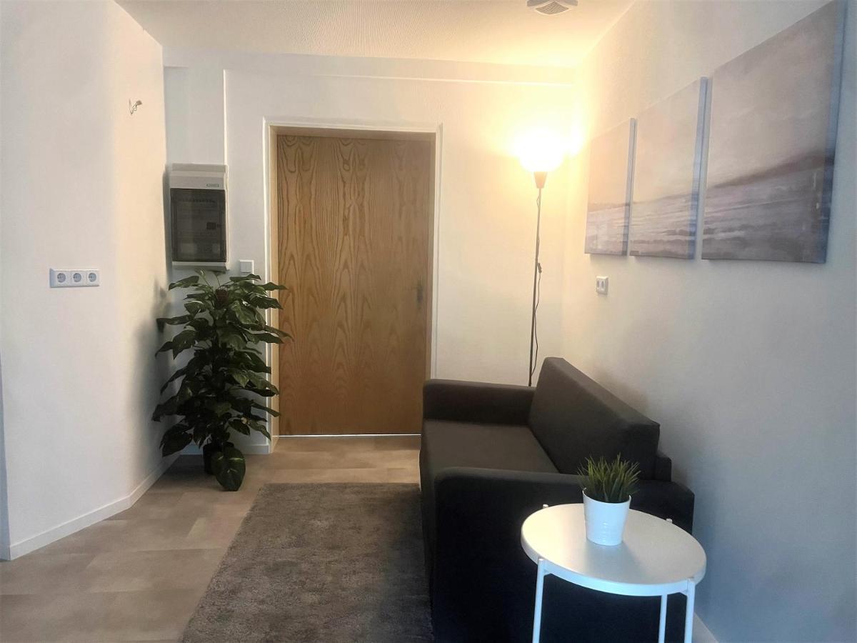 Moeblierte 3 Zimmer Apartment - Mit Smart Tv, Wlan Und Kostenfreie Parkplaetze Schloß Holte-Stukenbrock Exteriér fotografie