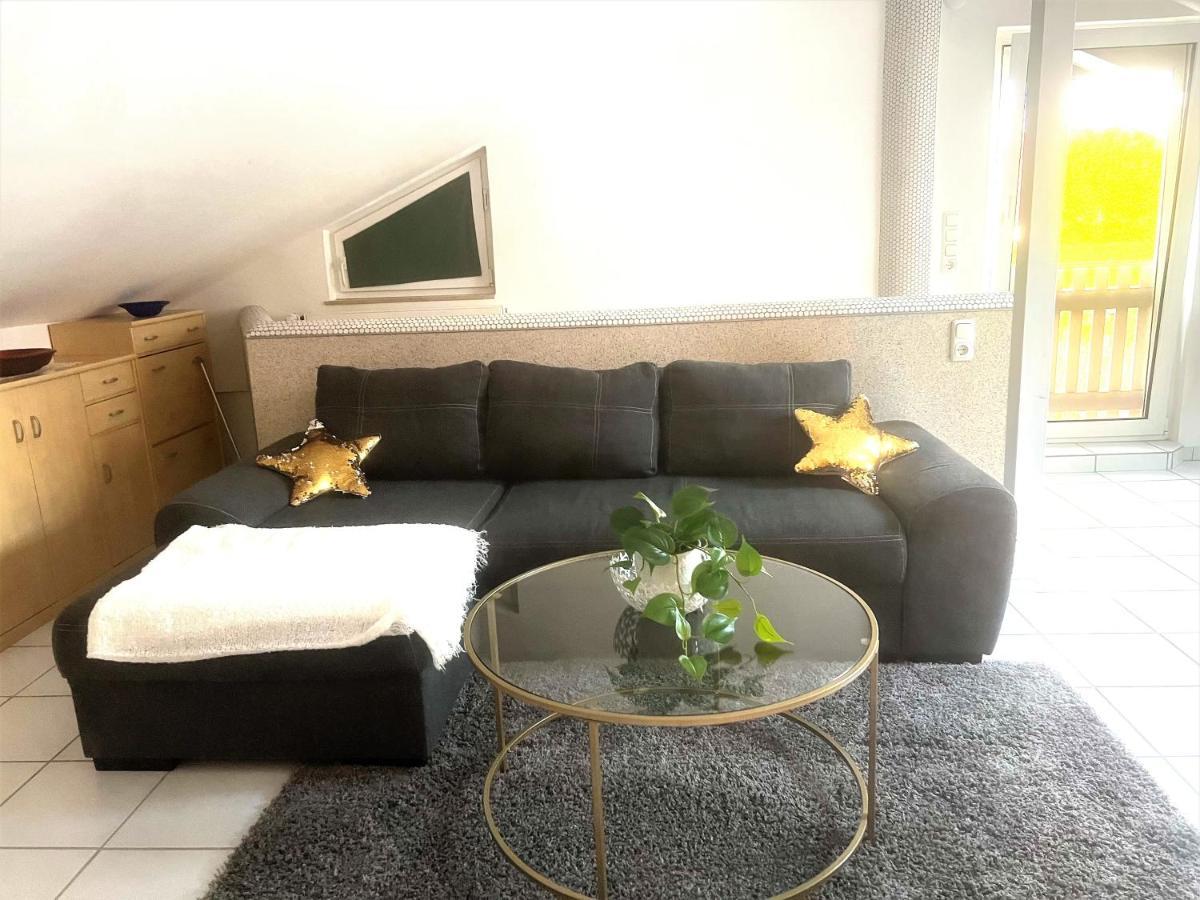 Moeblierte 3 Zimmer Apartment - Mit Smart Tv, Wlan Und Kostenfreie Parkplaetze Schloß Holte-Stukenbrock Exteriér fotografie